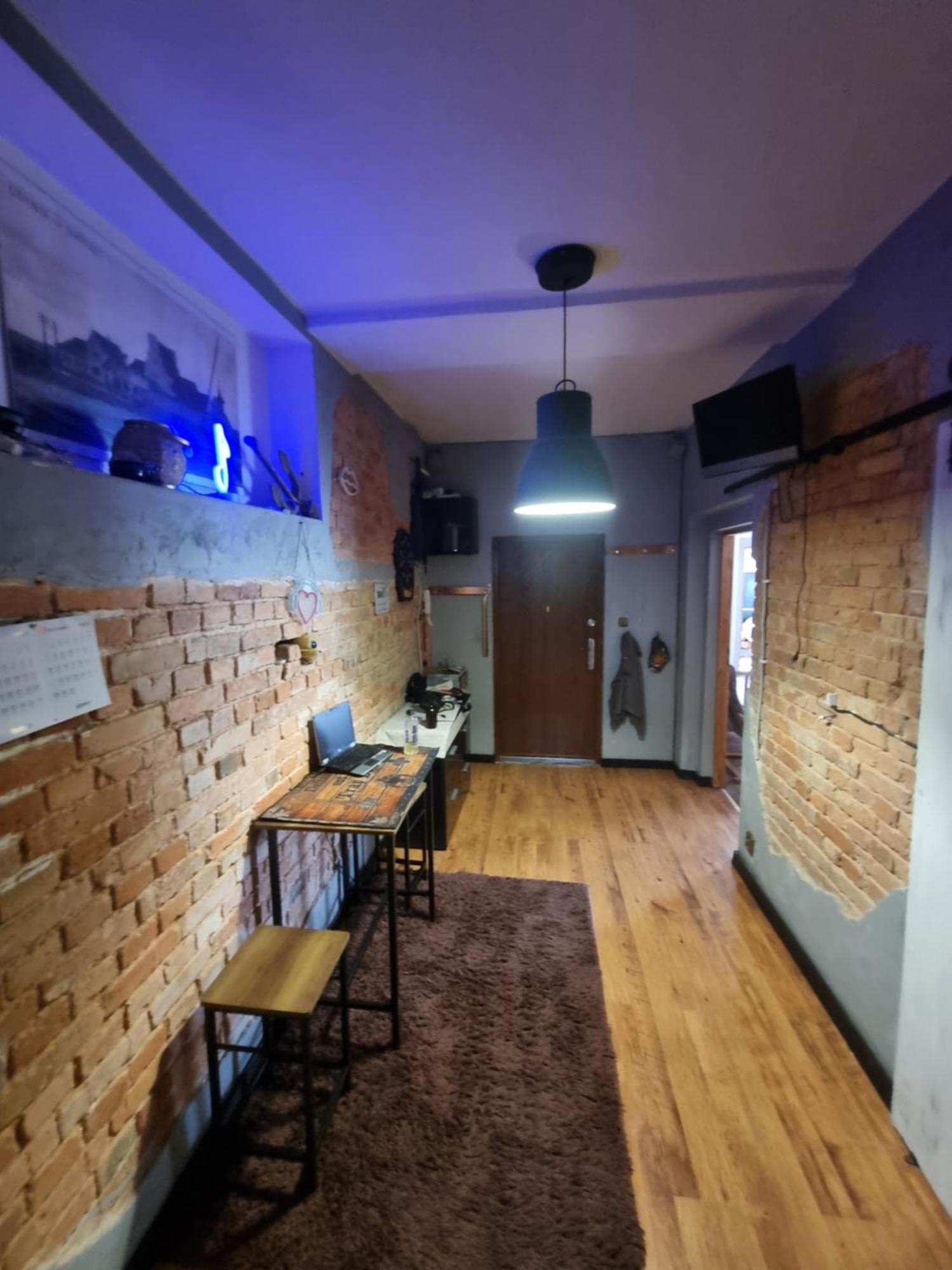 Mieszkanie Przy Dworcu Glowna Apartment *