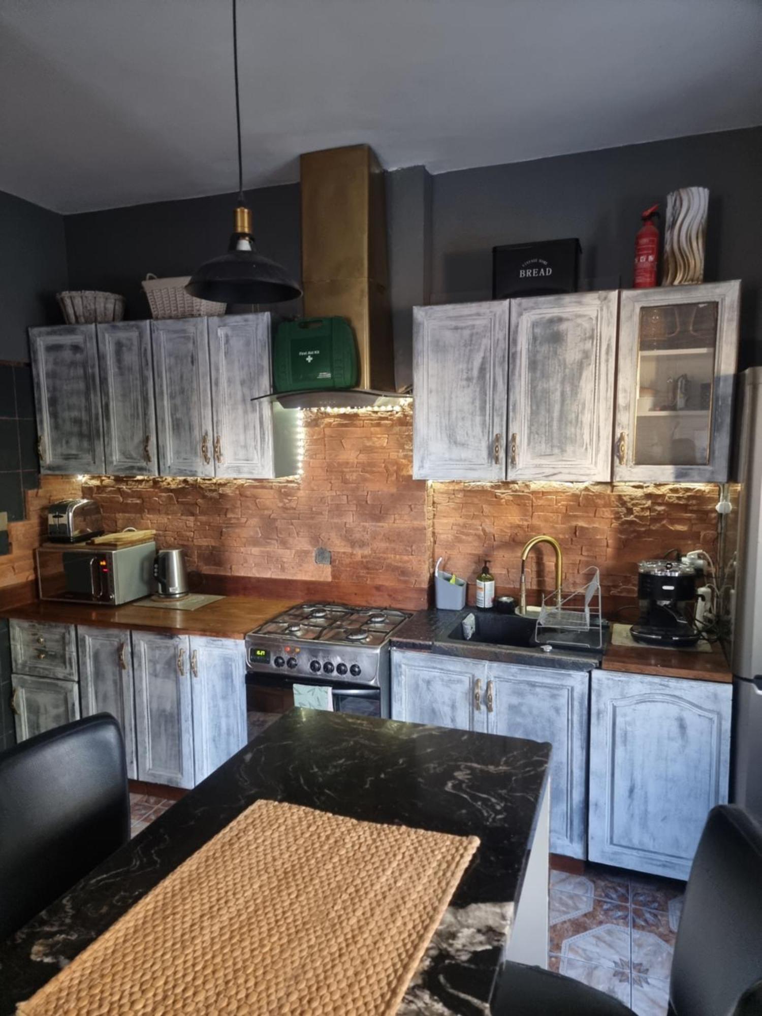 Mieszkanie Przy Dworcu Glowna Apartment